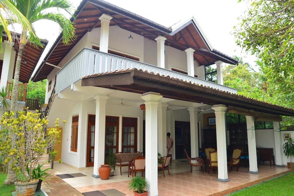 undefined Surf Villa 6