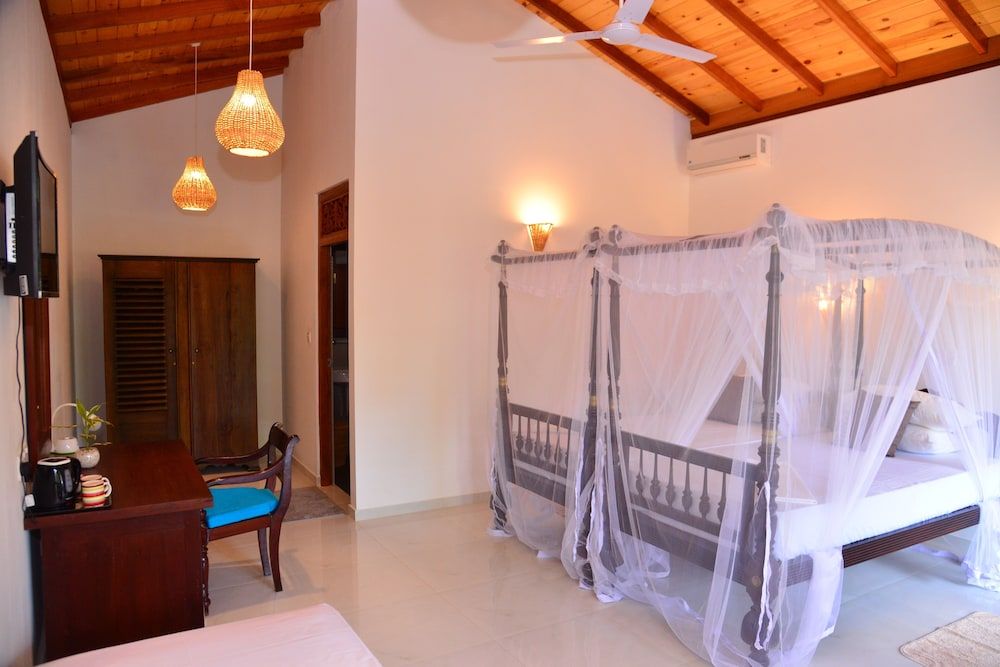 undefined Surf Villa 3