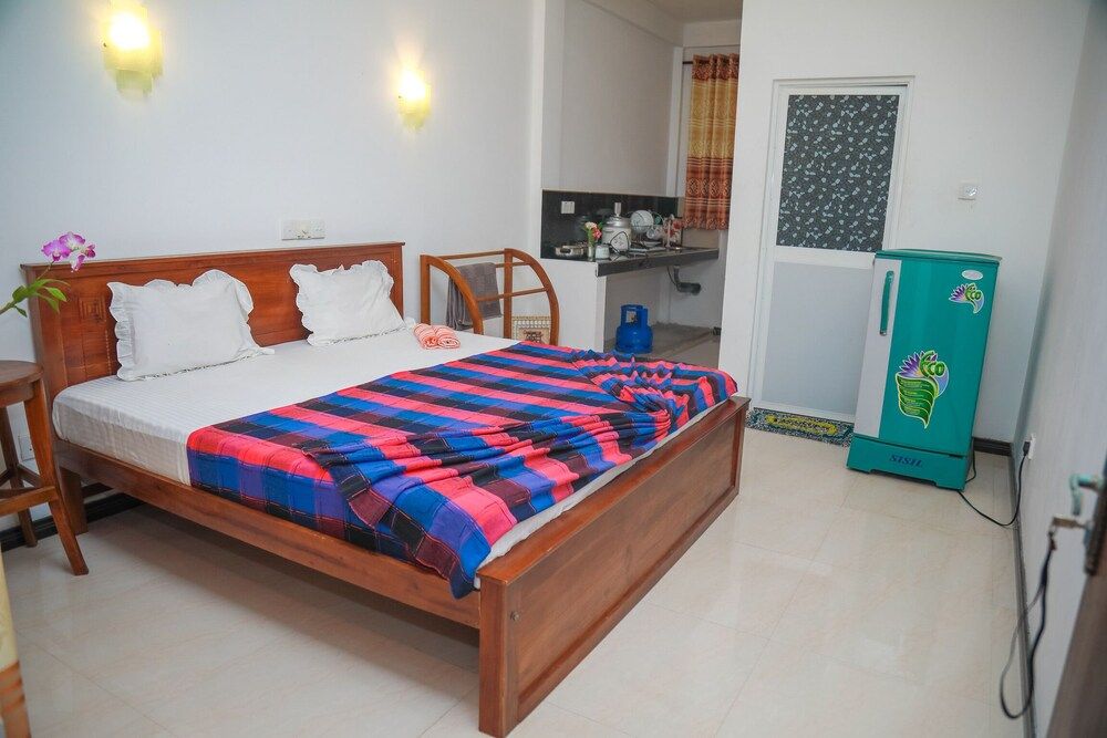 undefined Hasaranga Holiday House