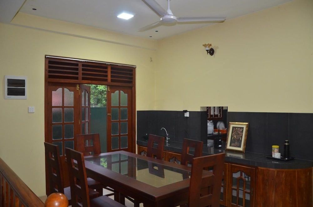 Villa Vinses In Hikkaduwa Villa, 1 Bedroom, Smoking, Balcony 16