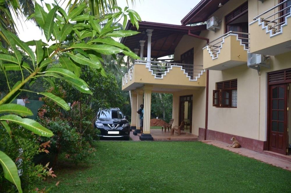 undefined Villa Vinses In Hikkaduwa 9
