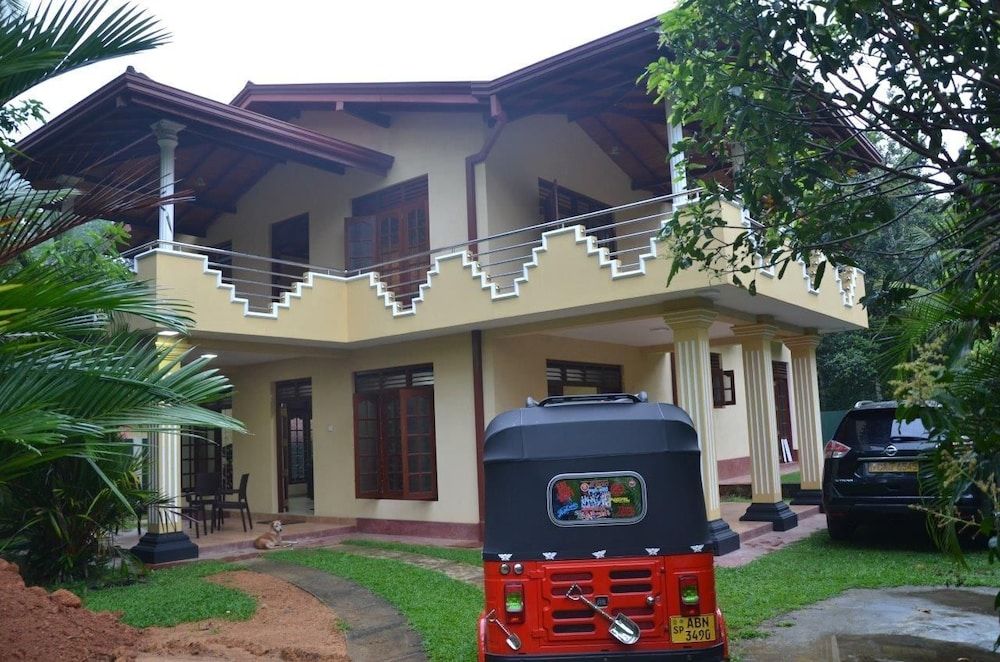 undefined Villa Vinses In Hikkaduwa 5