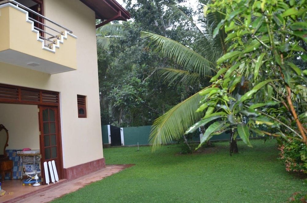 undefined Villa Vinses In Hikkaduwa 10
