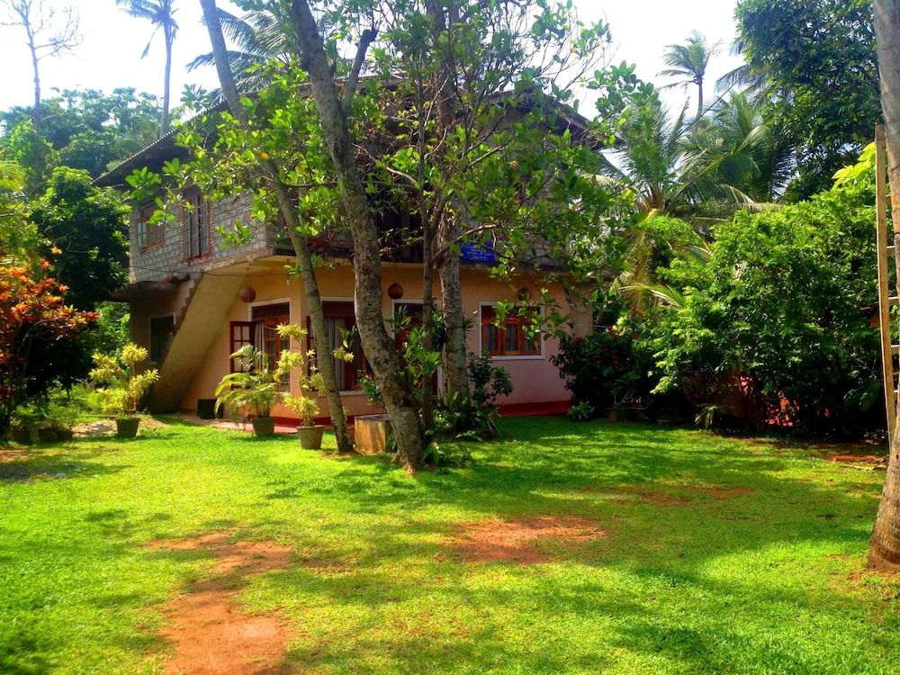 undefined Hikka Green Family House 10