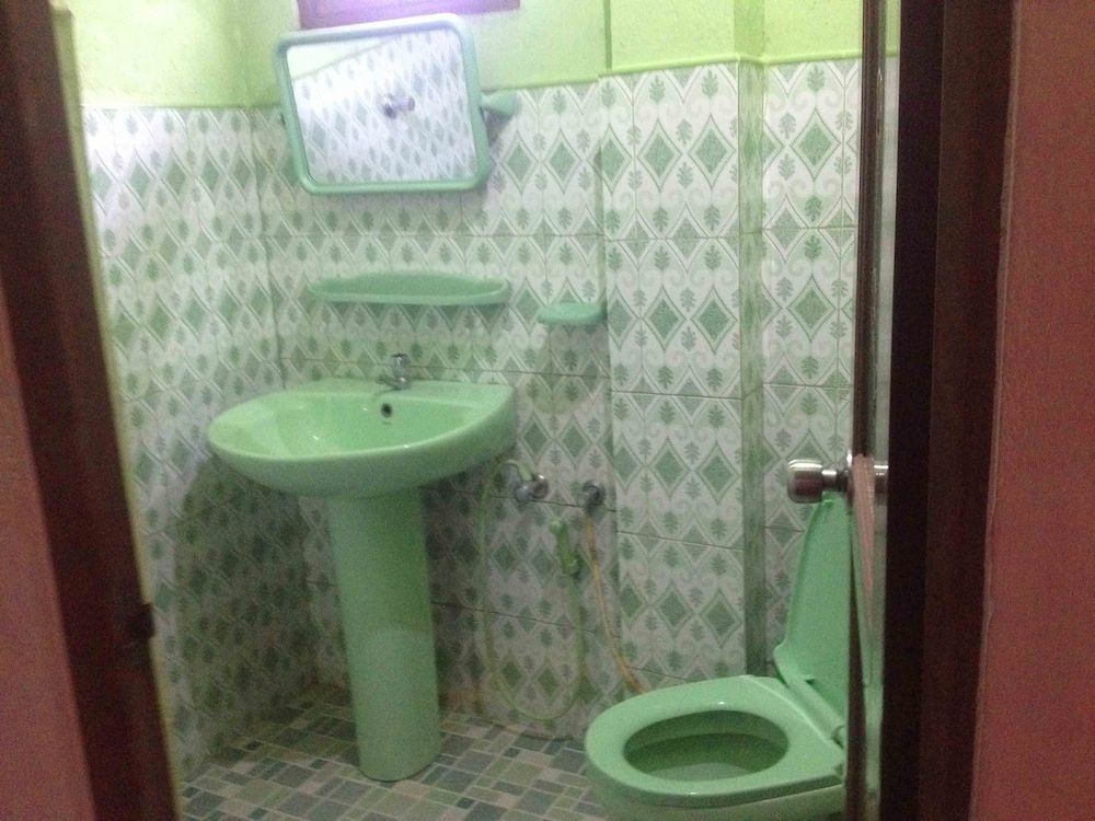 undefined Hikka Green Family House 8