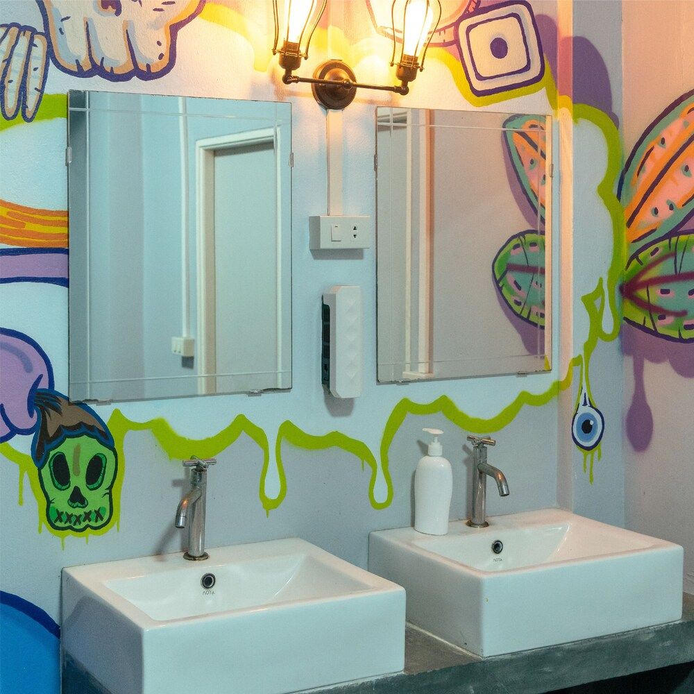 undefined Slumber Party Hikaduwa 6