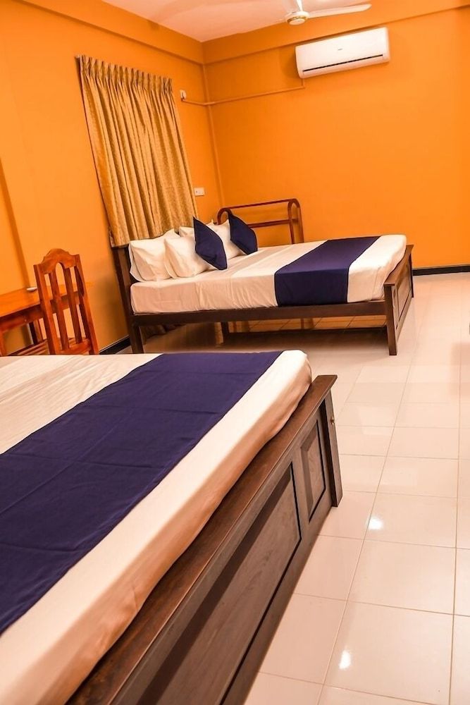 PP Rest Guest House Quadruple Room 4