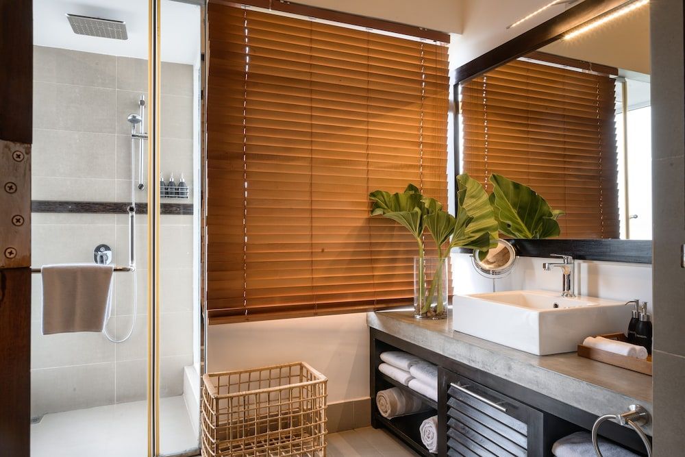 The Beach House by Reveal Ocean Balcony Suite 5