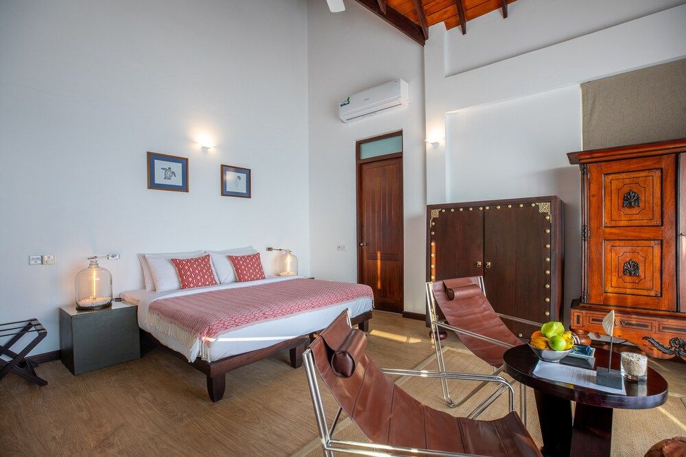 The Beach House by Reveal Ocean Suite 2