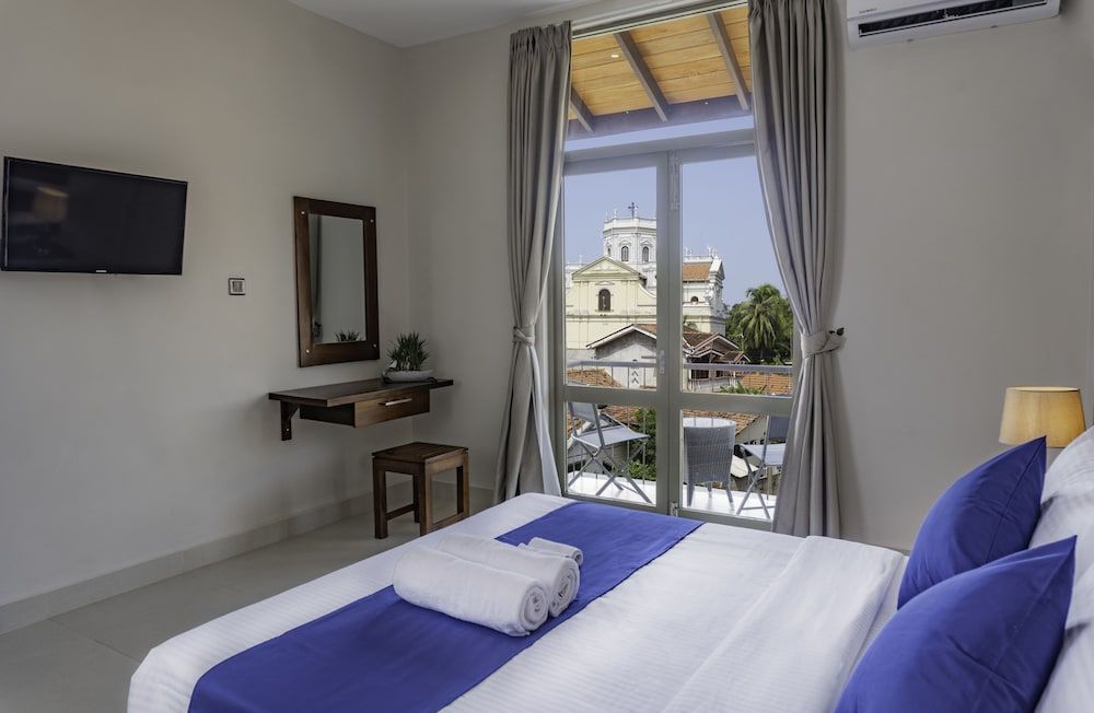 Hive 68 - Hotel and Resorts Negombo