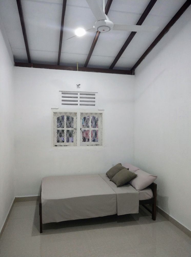 Shared Dormitory, Mixed Dorm, Private Bathroom, Garden View