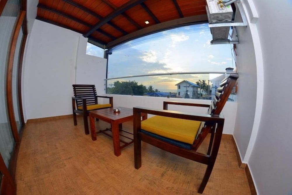 Beach Corridor Hotel & Spa with Free Airport Shuttle