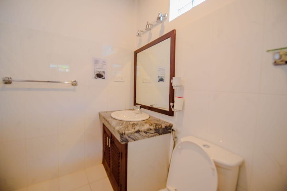 Muhsin Villa Twin Room 20