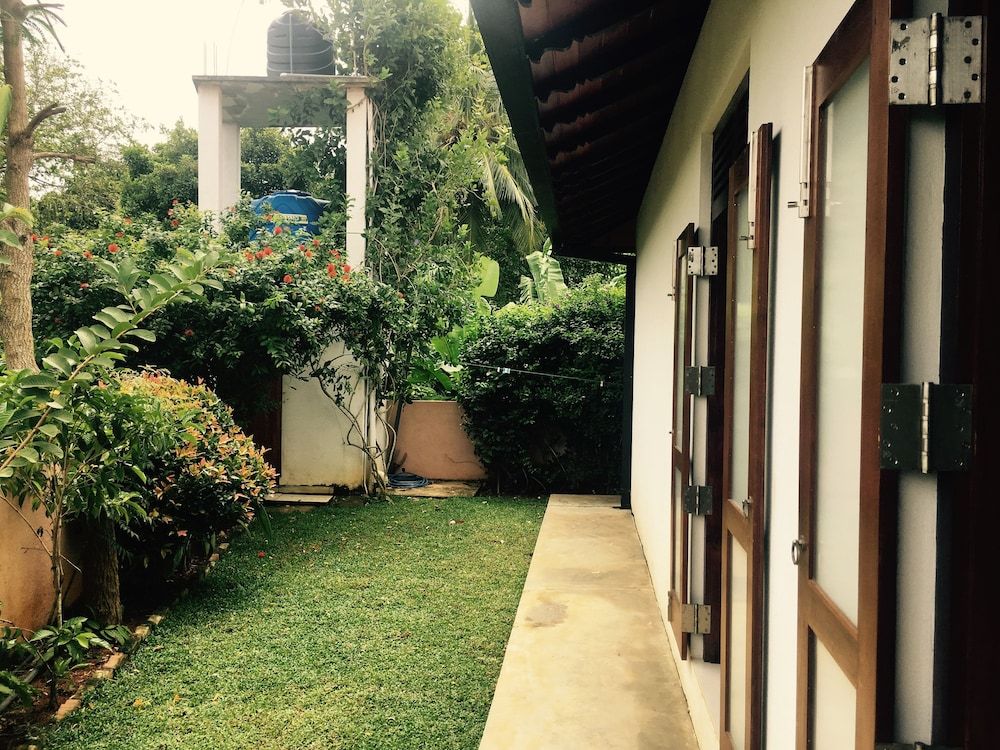 undefined 82 Villa 4