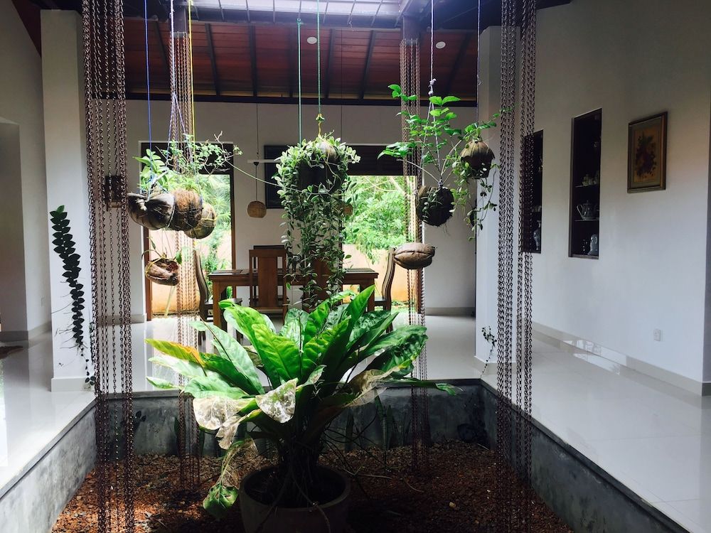 undefined 82 Villa 9