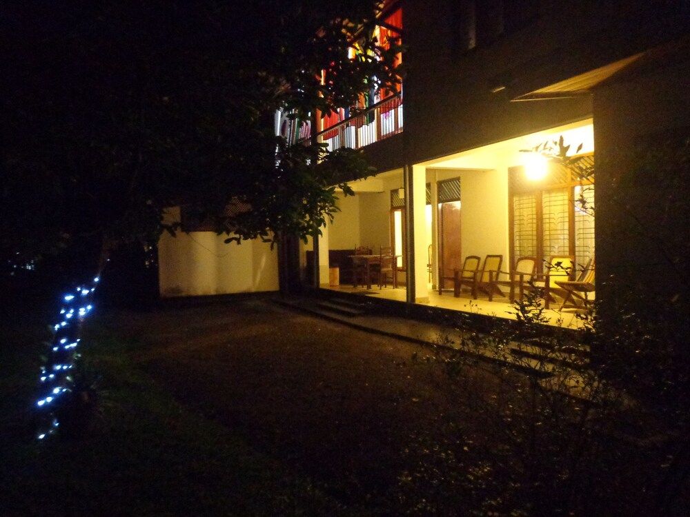 Brown's Edge Residence Standard Double Room 7