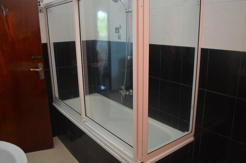 Dream Villa Tadini Deluxe Double Room 9