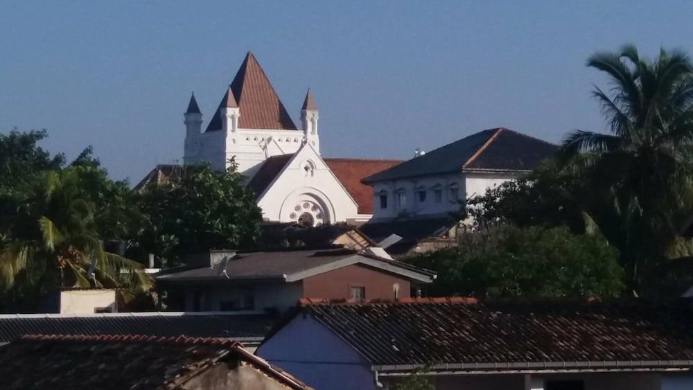 undefined Lighthouse Guest 10