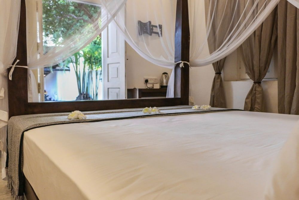 Villa Rosa Blanca - White Rose Family Room 18