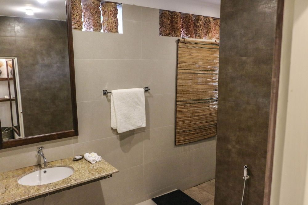 Villa Rosa Blanca - White Rose Family Room 15