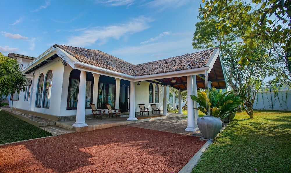 undefined Kapugedara297 6