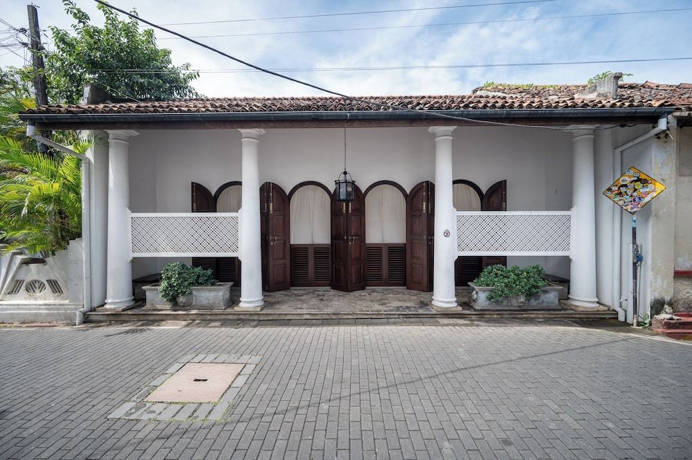 undefined 42 Lighthouse Street 2