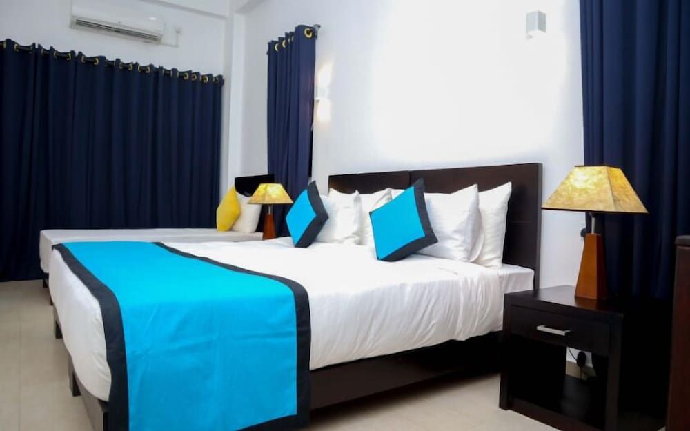 undefined HOTEL ACRUS 6