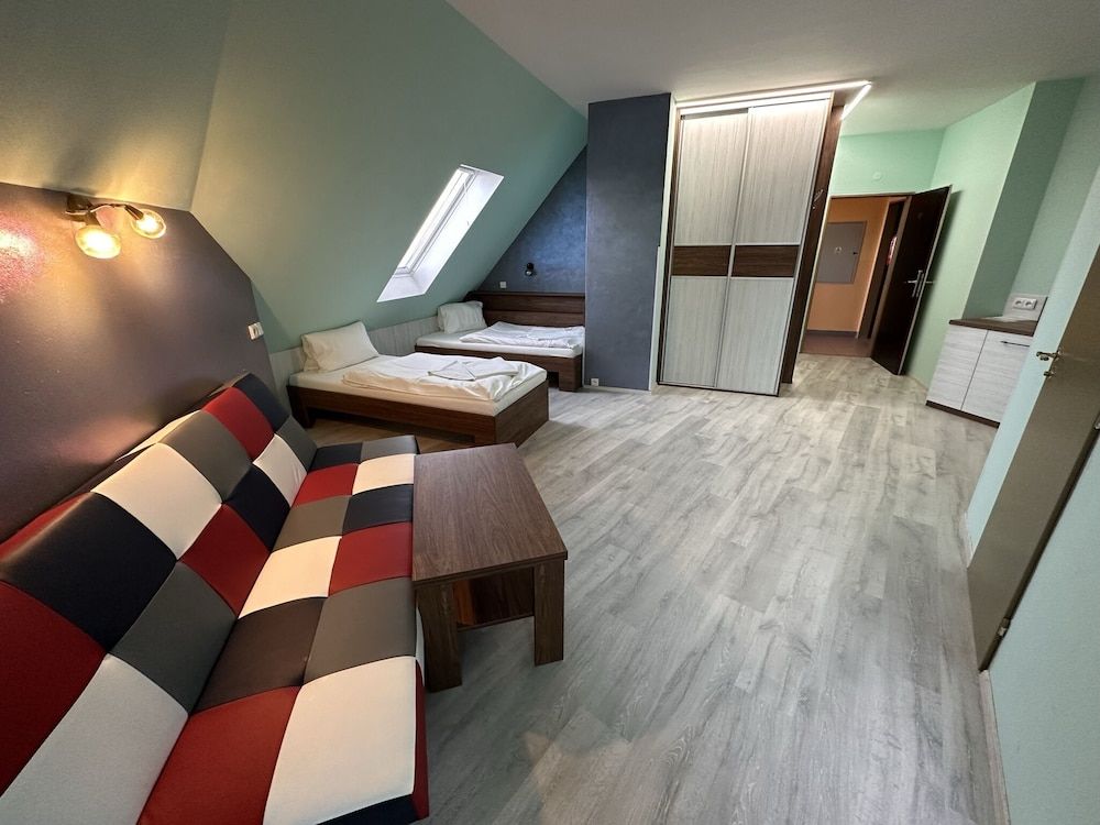 Hotel N Triple Room