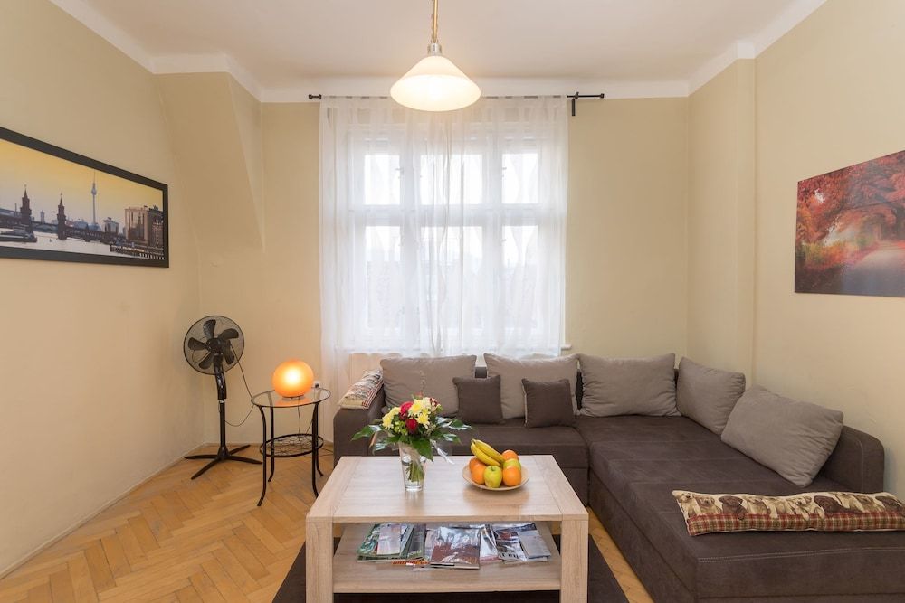 Castle View Spacious Apartment Family Apartment, Multiple Beds, Non Smoking 12