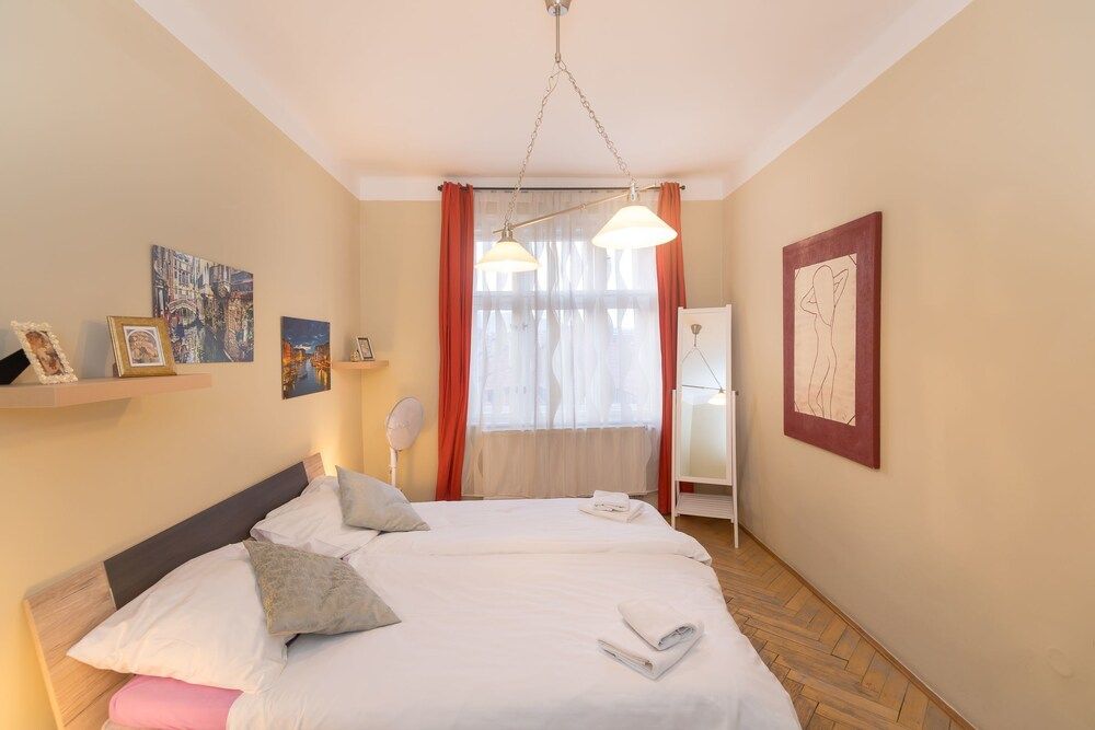 Castle View Spacious Apartment Family Apartment, Multiple Beds, Non Smoking 7