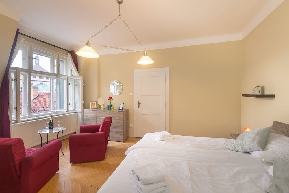 Castle View Spacious Apartment Family Apartment, Multiple Beds, Non Smoking 11