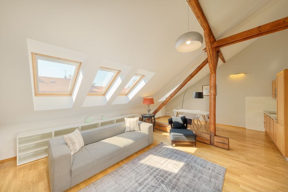 undefined Hunger Wall Residence 3