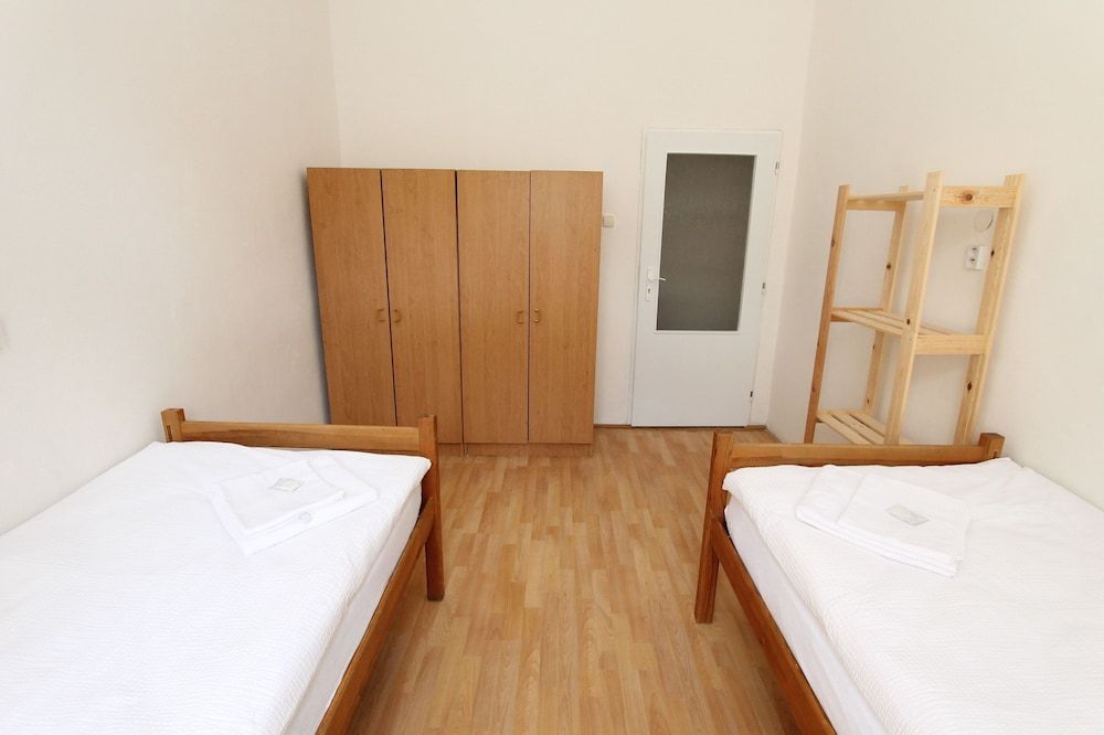 undefined Zizka Home Apartments 8