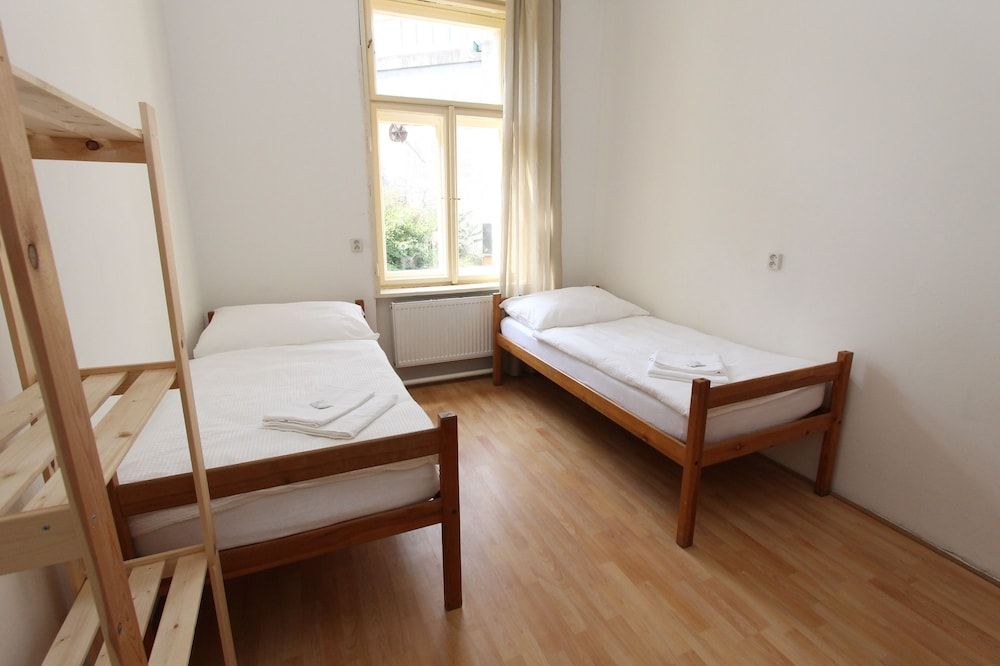 undefined Zizka Home Apartments 3