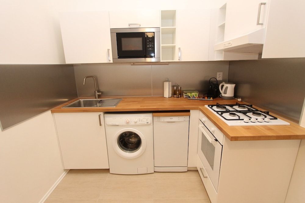 Zizka Home Apartments Basic Quadruple Room, 2 Bedrooms, Kitchen 7