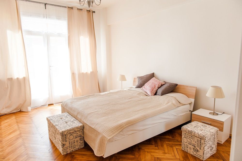 undefined Stunning Design Apartment 6