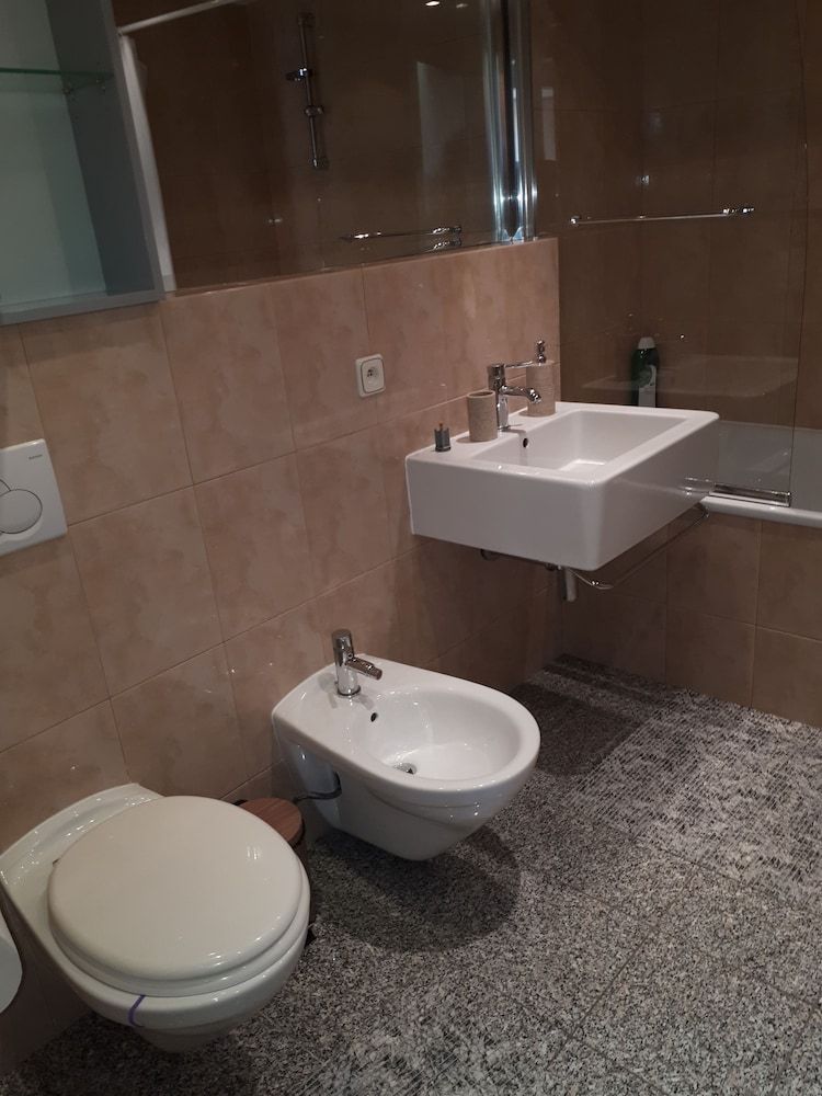 Vaclav Comfort Apartment, 1 King Bed, Balcony, City View 15