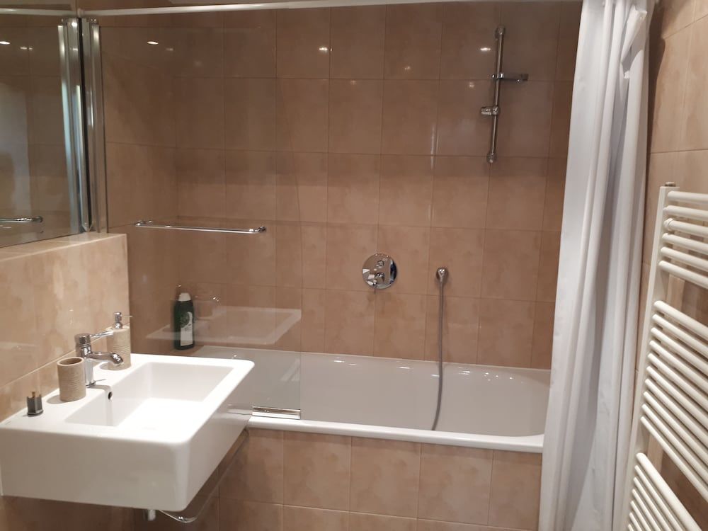 Vaclav Comfort Apartment, 1 King Bed, Balcony, City View 16