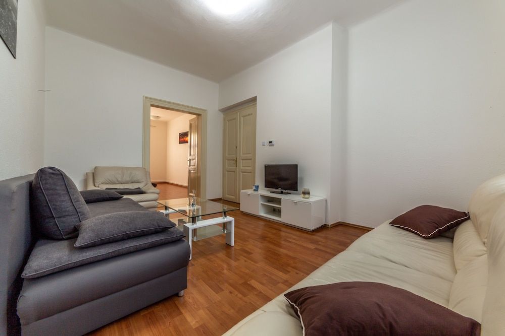 Apartmany LETNA u SPARTY Apartment 4 6