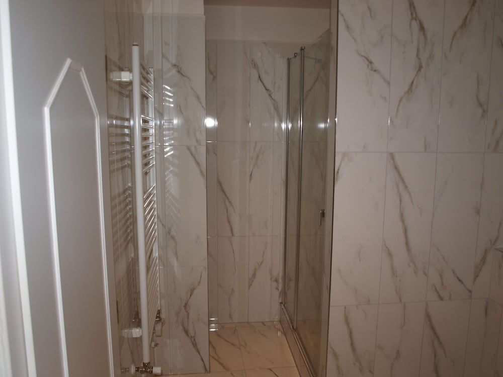 undefined Castle apartment 6