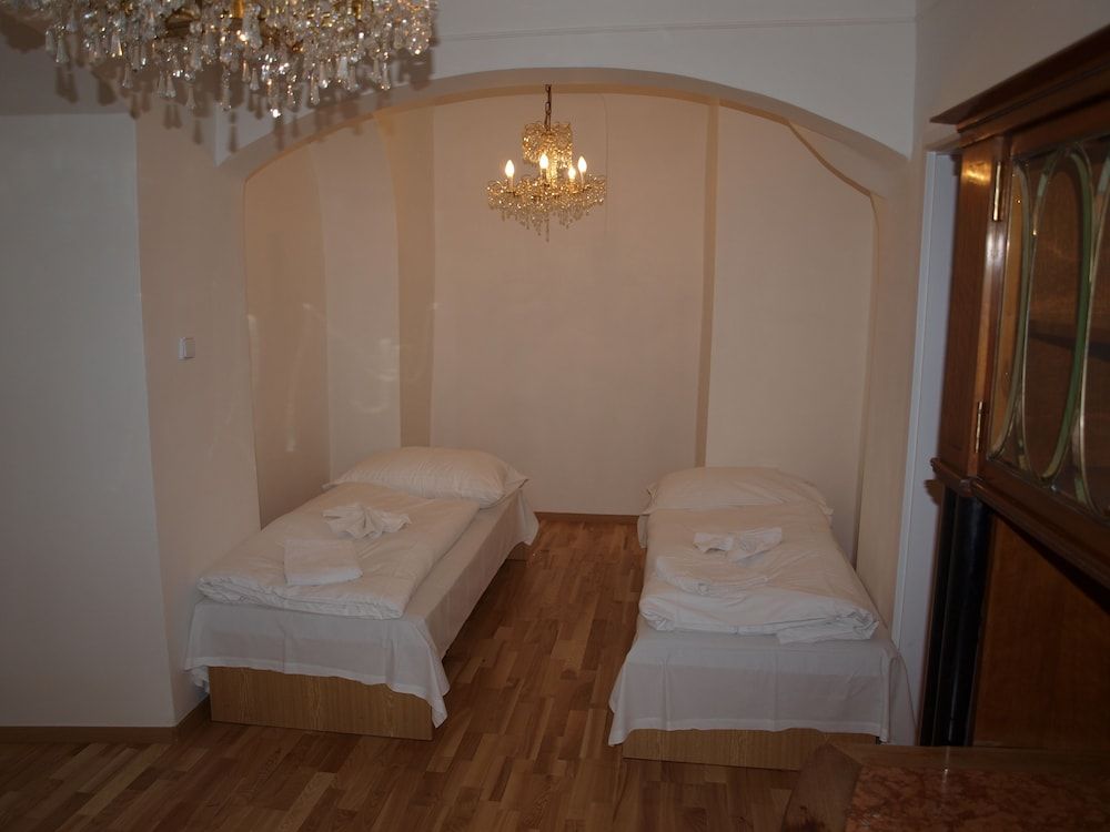 undefined Castle apartment 2