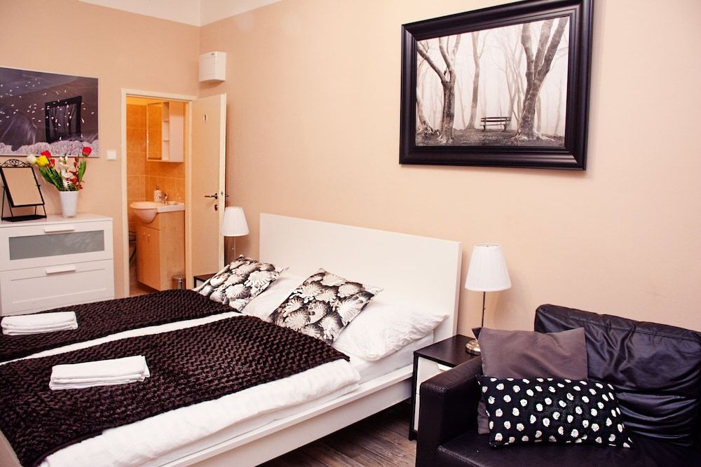 undefined Wenceslas Square Apartment 5