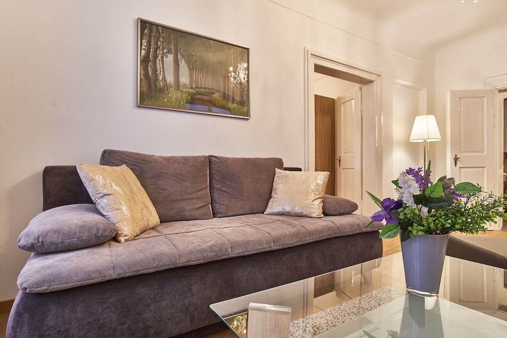 Charles Bridge Royal Apartment Apartment, 2 Bedrooms 18