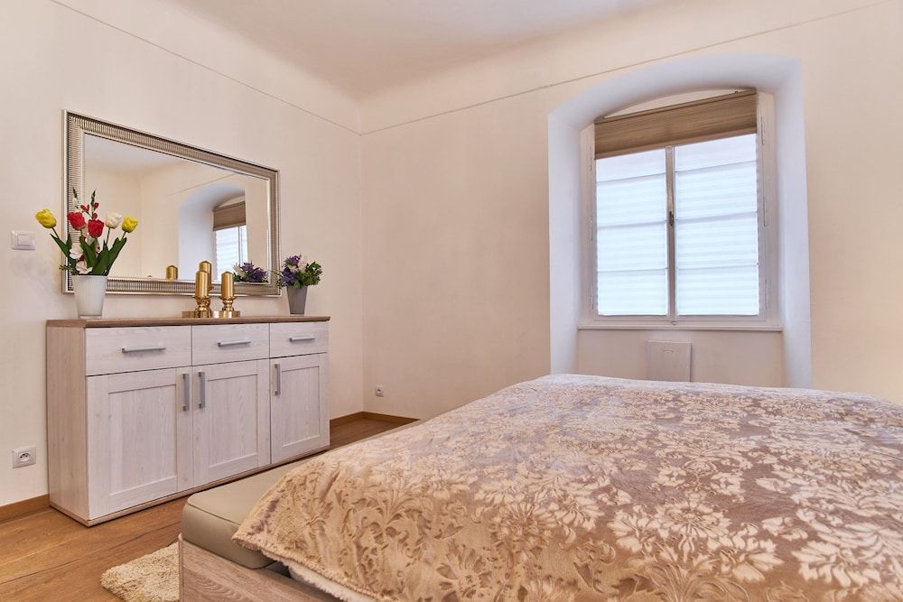 undefined Charles Bridge Royal Apartment