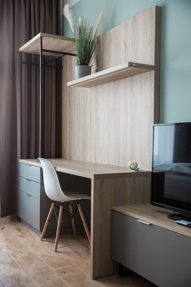 Honest SMICHOV Comfort Studio 11