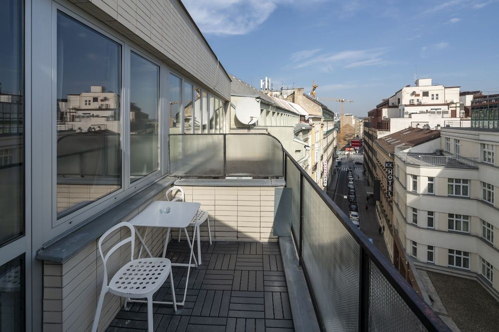 Premier Apartment Wenceslas Square II. City Apartment, Multiple Beds, Accessible, City View 15