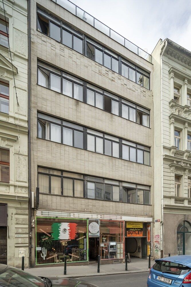 undefined Premier Apartment Wenceslas Square II. 4