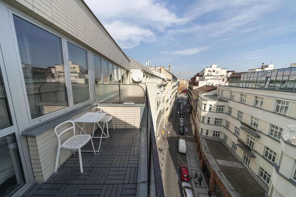 Premier Apartment Wenceslas Square II. City Apartment, Multiple Beds, Accessible, City View 16