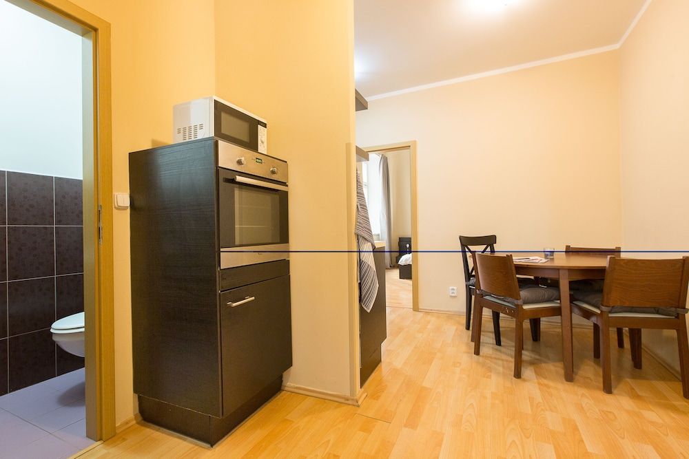 undefined Premier Apartment near Museum 7