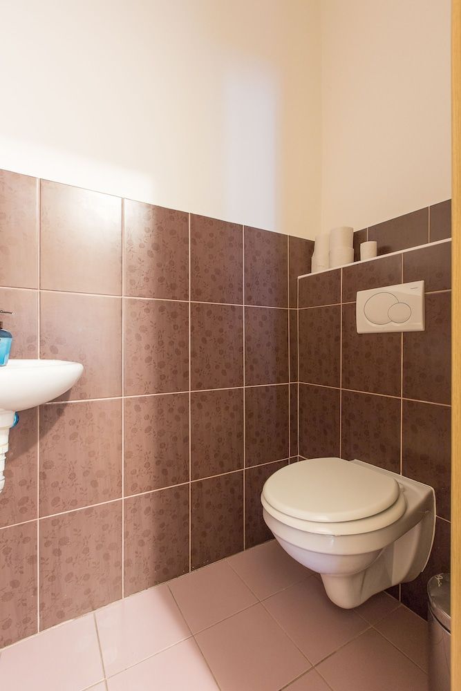 Premier Apartment near Museum Apartment, City View 11